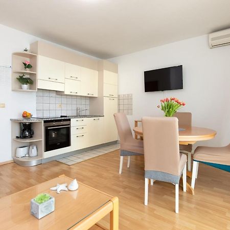 Apartment Filip Крк Экстерьер фото